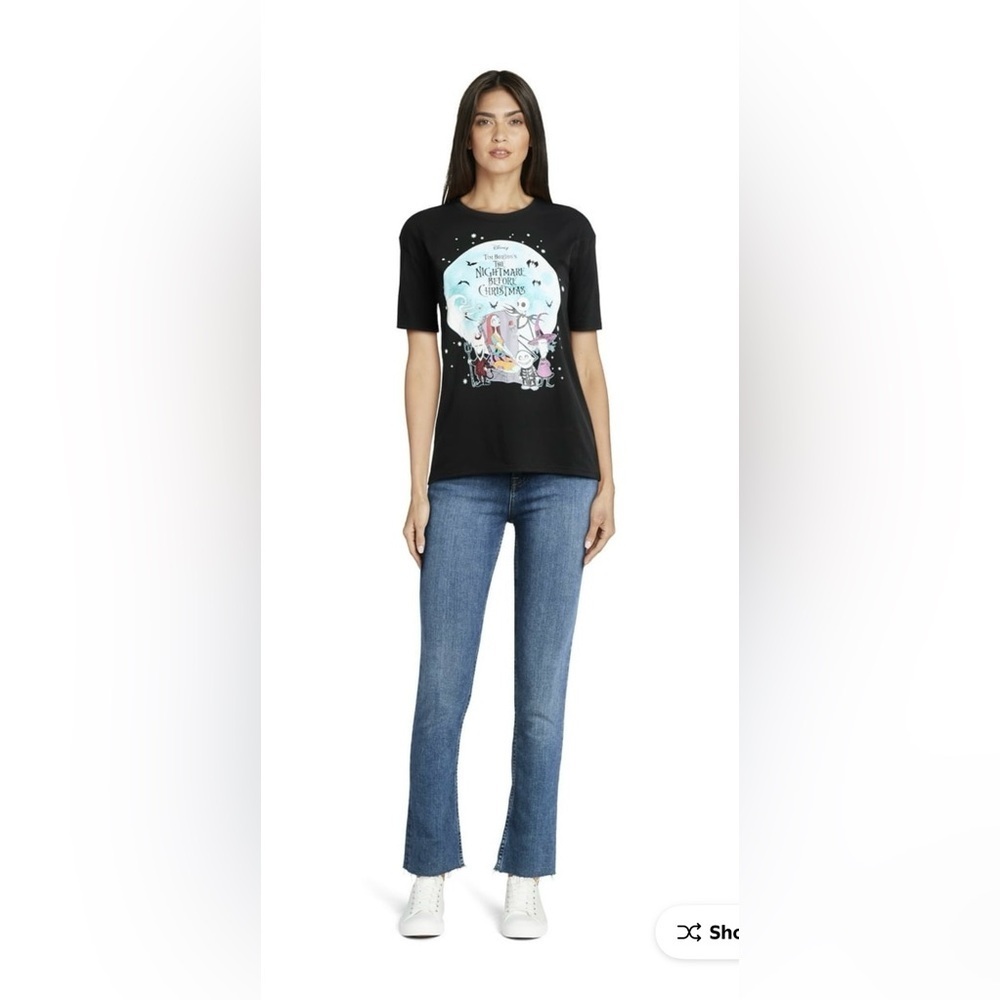 Disney Black T-Shirt with Nightmare Before Christmas Design - Picture 4 of 9